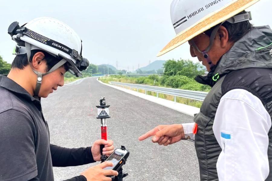 現場での技術指導